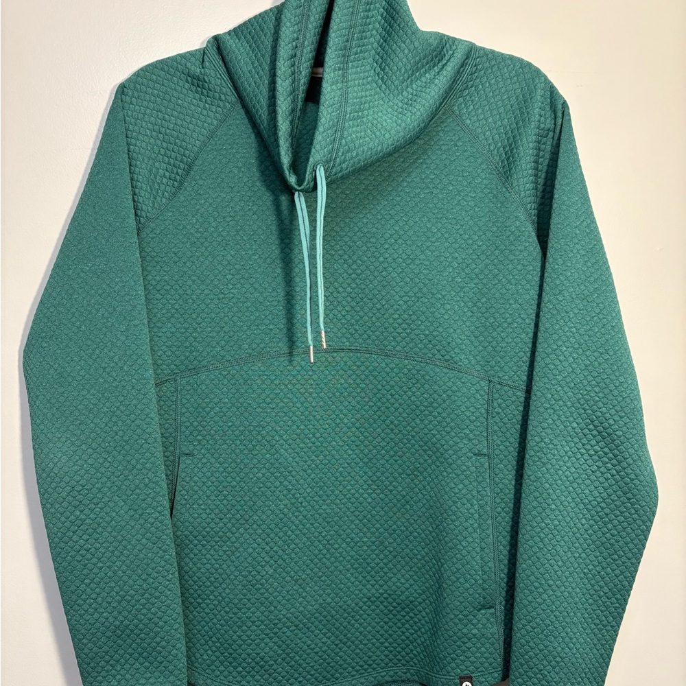 Marmot Women’s Turtleneck QuickDry and Moisture Wicking